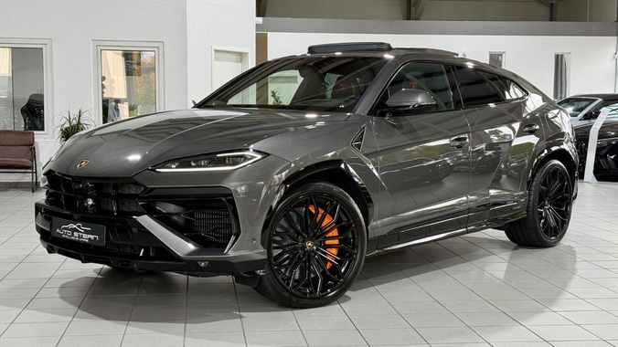 Lamborghini Urus 2025