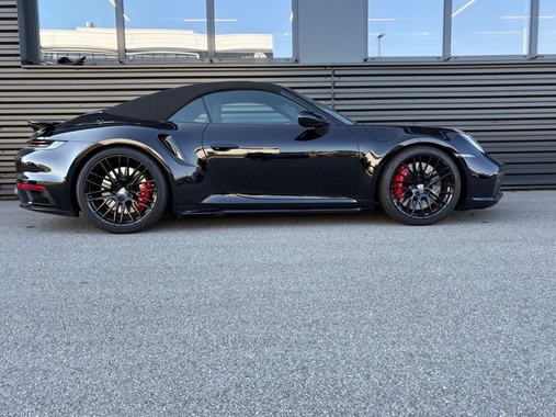 Porsche 992 2022