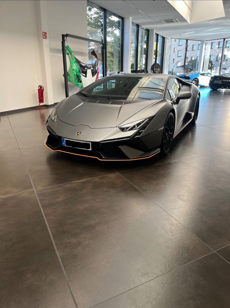 Lamborghini Huracan