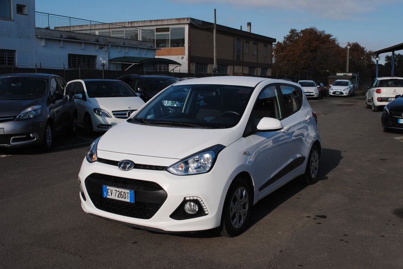Hyundai i10