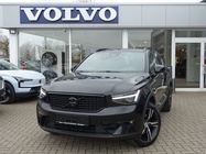 Volvo XC40 2025
