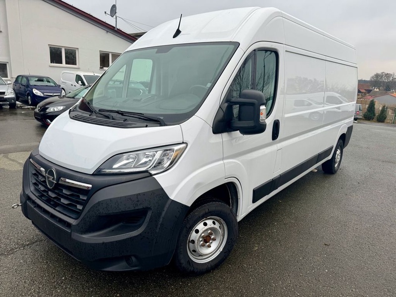 Opel Movano