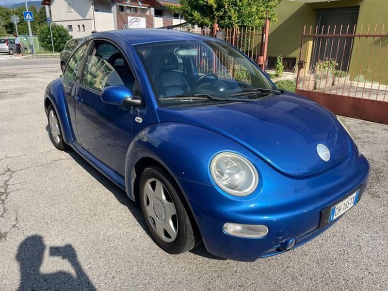 Volkswagen New Beetle
