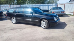 Mercedes-Benz E-Class 2001