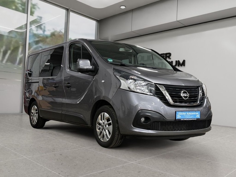 Nissan NV300