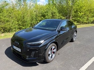 Audi Q6 e-tron 2025