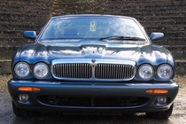 Jaguar XJR 2001