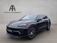 Porsche Macan 2025