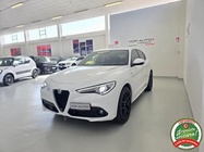 Alfa Romeo Stelvio 2021