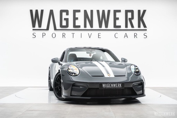 Porsche 992 2025