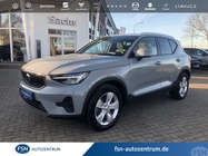 Volvo XC40 2025