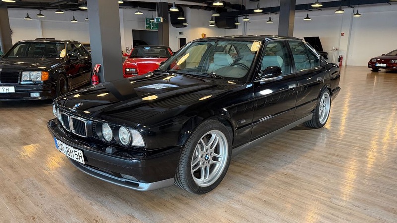 BMW M5