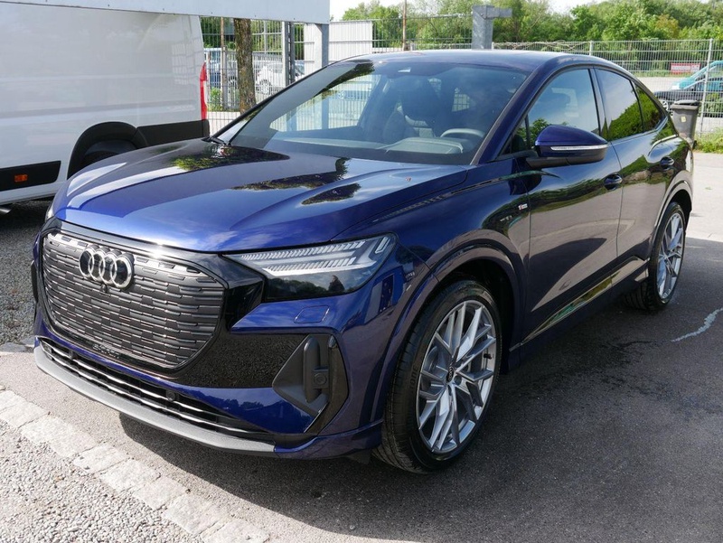 Audi Q4