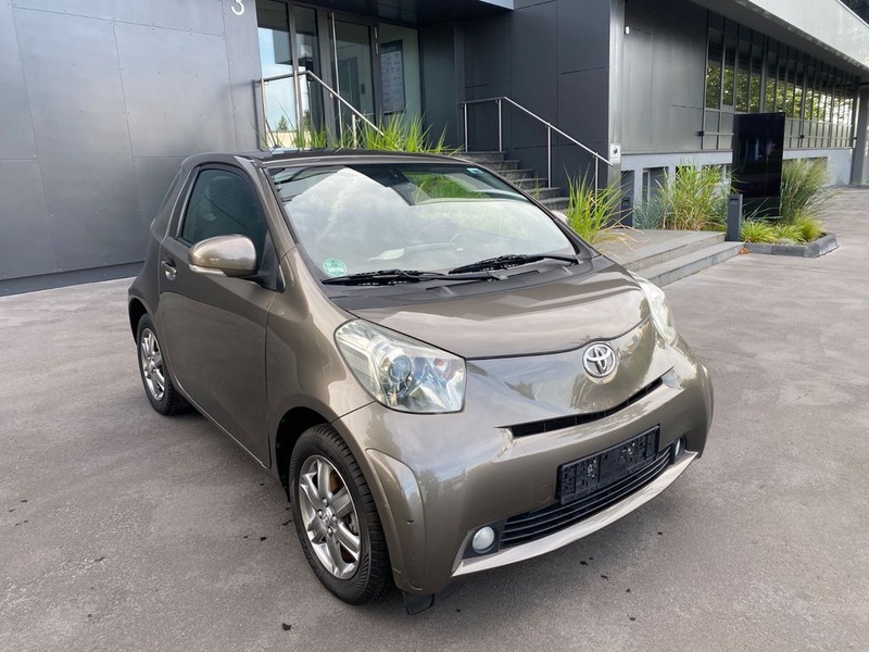 Toyota IQ