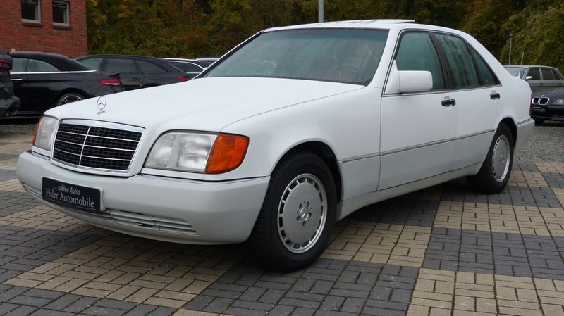Mercedes-Benz 300