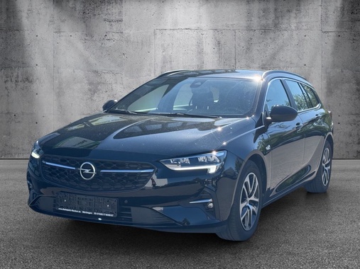 Opel Insignia 2022