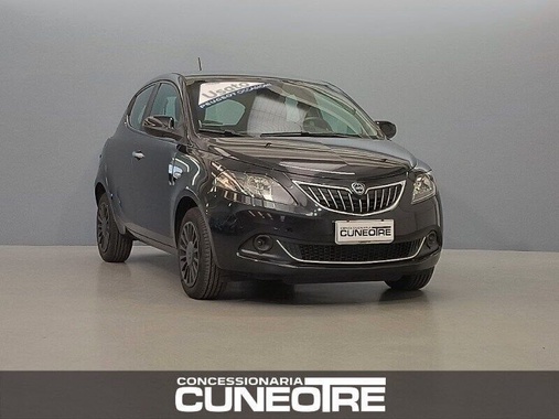 Lancia Ypsilon 2021