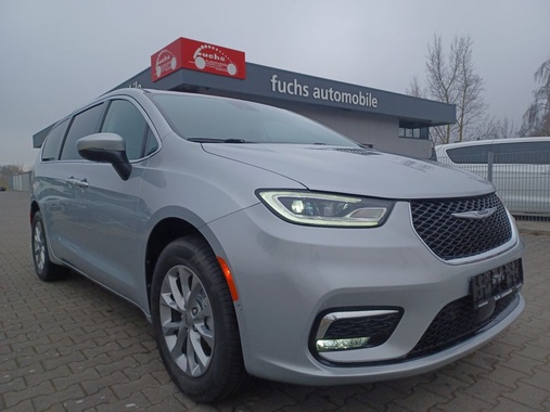 Chrysler Pacifica 2023