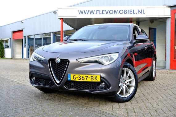 Alfa Romeo Stelvio 2019