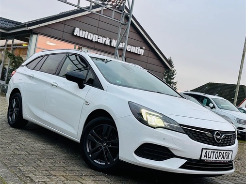 Opel Astra 2022