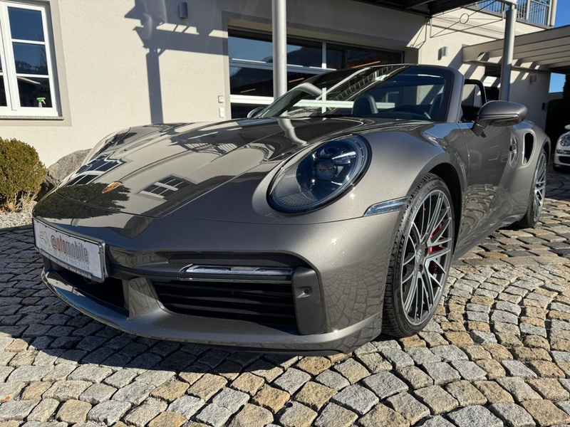Porsche 992