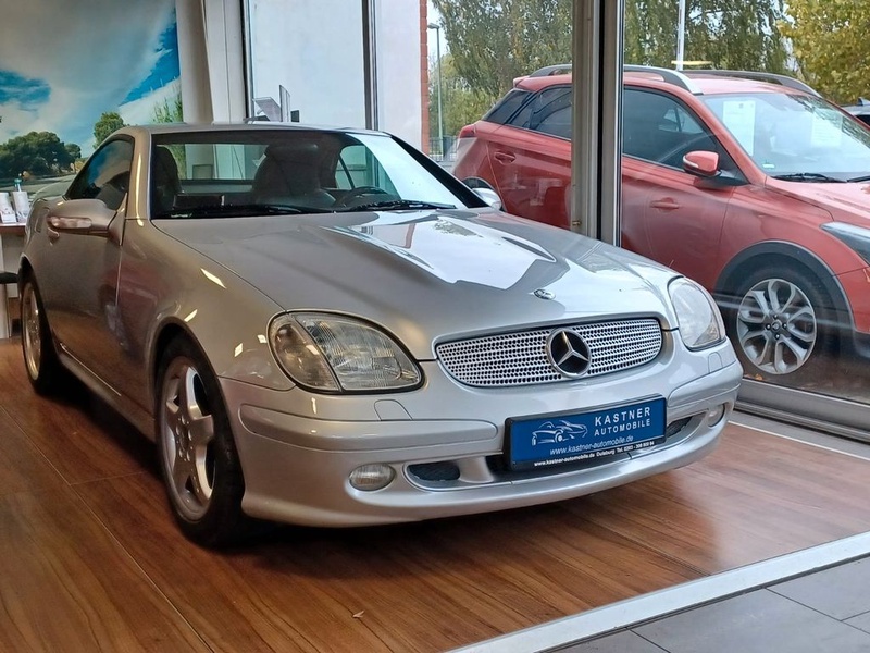 Mercedes-Benz SLK-Class