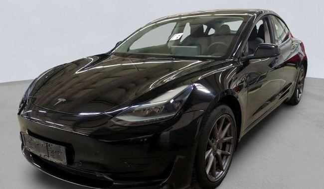 Tesla Model 3 2021