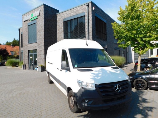 Mercedes-Benz Sprinter 2024