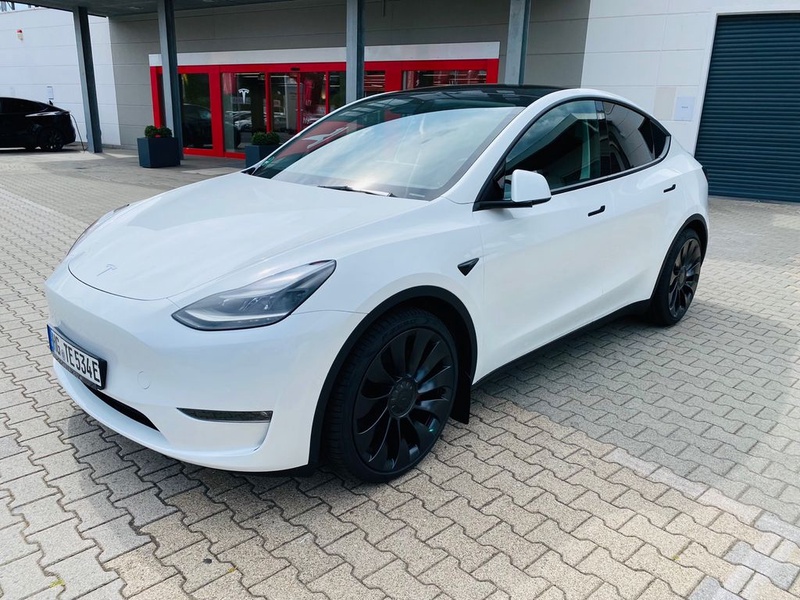 Tesla Model Y