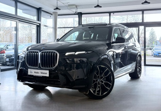 BMW X7 2022