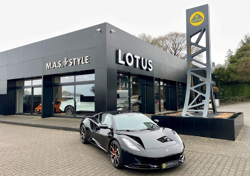 Lotus Emira