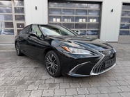 Lexus ES 2022