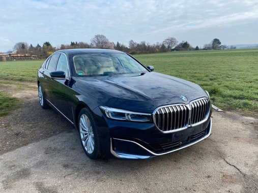 BMW 7 Series 2019