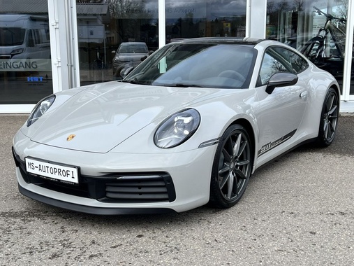 Porsche 992 2023