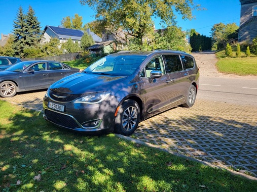 Chrysler Pacifica 2020