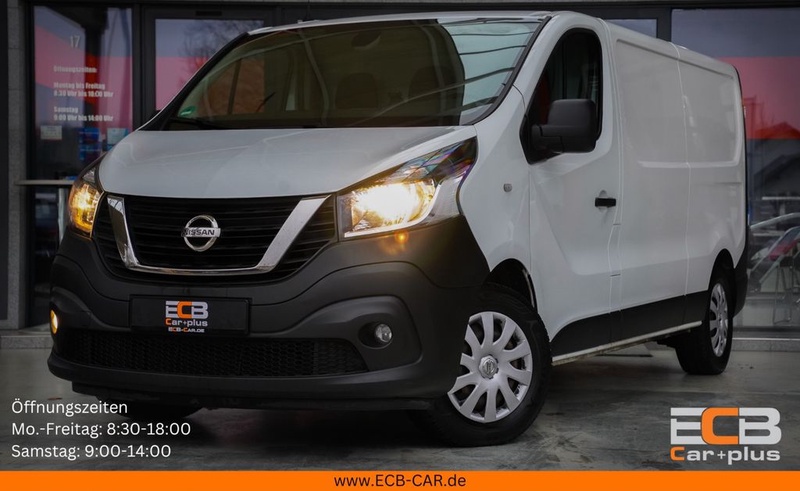 Nissan NV300