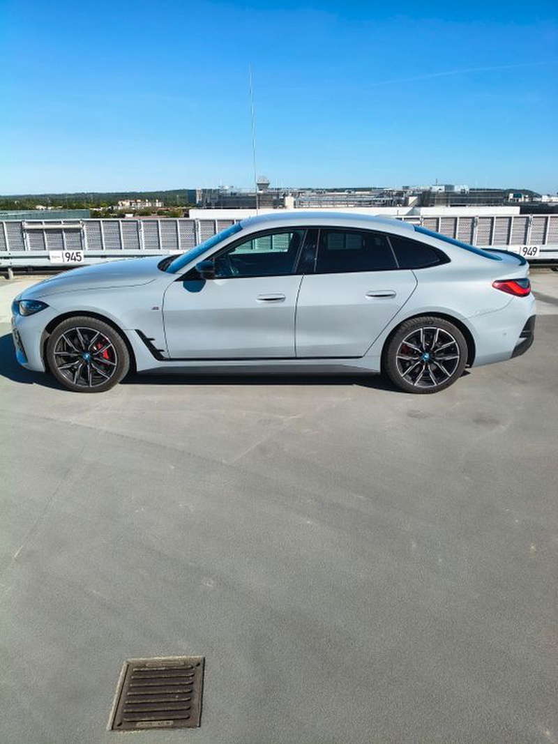 BMW i4