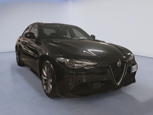 Alfa Romeo Giulia 2023