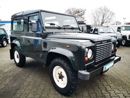 Land Rover Defender 2004