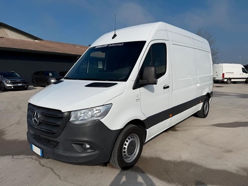 Mercedes-Benz Sprinter 2021