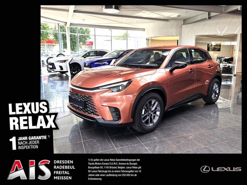 Lexus LBX 2025