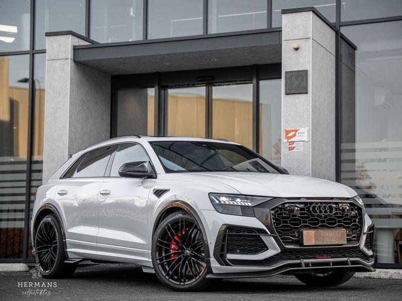 Audi RSQ8