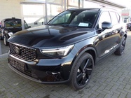 Volvo XC40 2025