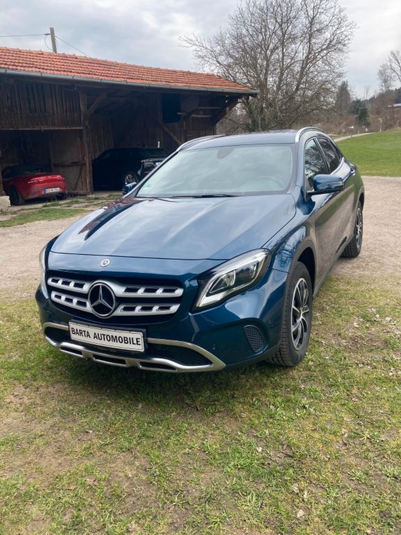 Mercedes-Benz GLA-Class