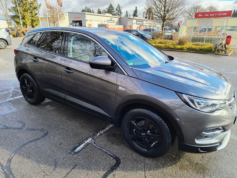Opel Grandland