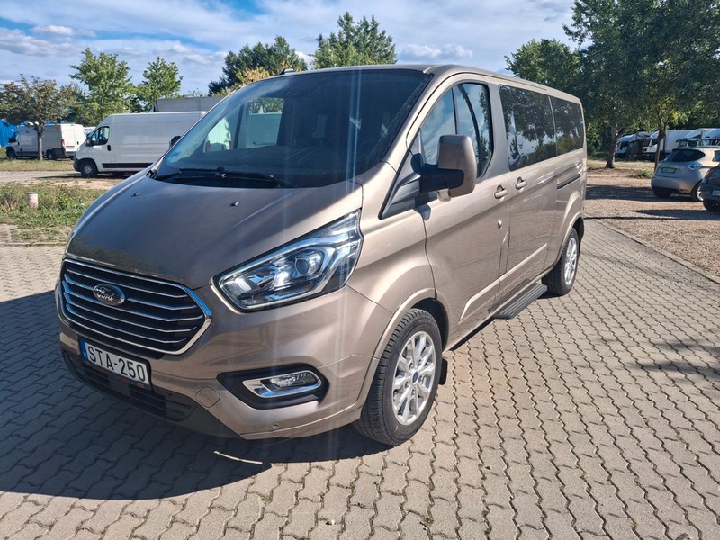 Ford Tourneo Custom