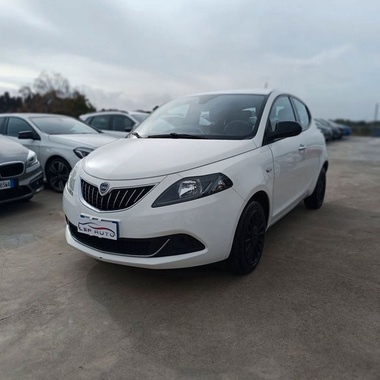 Lancia Ypsilon 2022