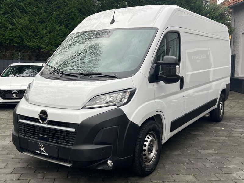 Opel Movano
