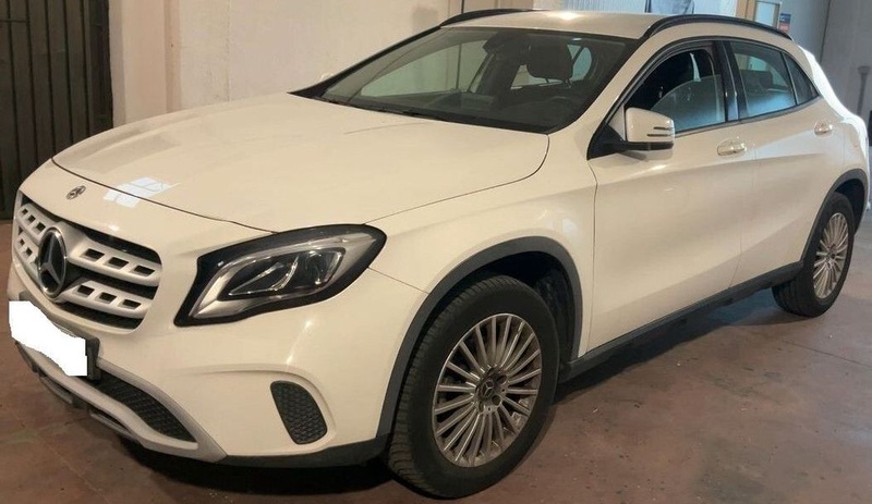 Mercedes-Benz GLA-Class