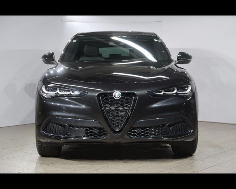 Alfa Romeo Stelvio 2025
